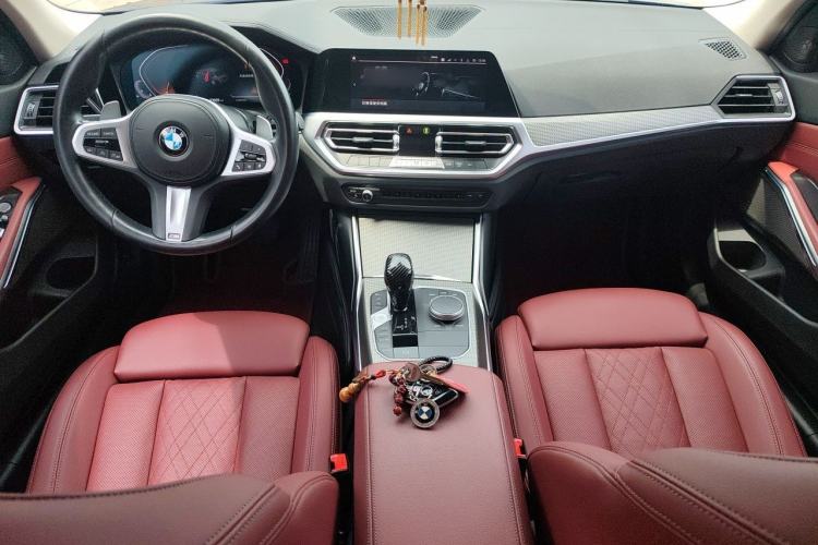 Used BMW 3 Series 2022 Revised 325i M Sport Night Edition Package Center Console