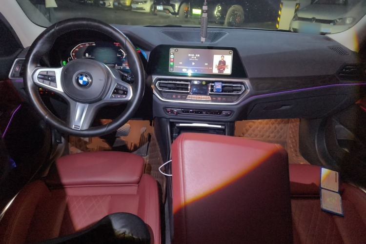 Used BMW 3 Series 2022 Updated 325i M Sport Package Center Console