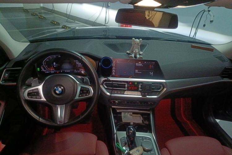 Used BMW 3 Series 2022 325i M Sport Night Edition Package Center Console