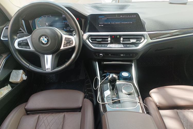 Used BMW 3 Series 2022 Updated 325Li M Sport Package Center Console