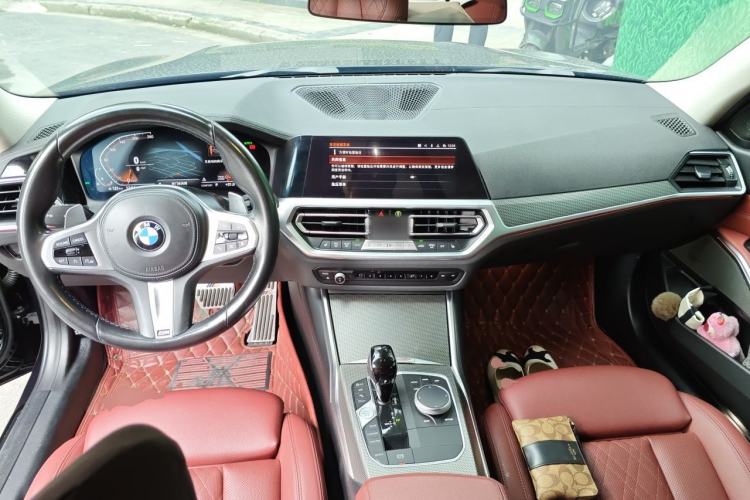 Used BMW 3 Series 2022 Restyled 325Li M Sport Night Edition Package Center Console