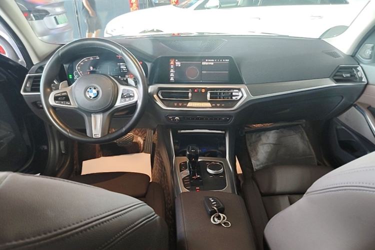 Used BMW 3 Series 2022 325Li M Sport Night Edition Package Center Console