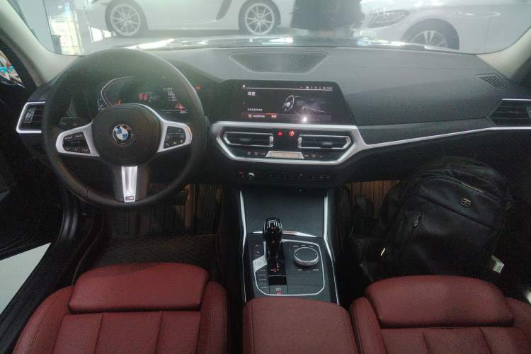Used BMW 3 Series 2022 325Li M Sport Package Center Console