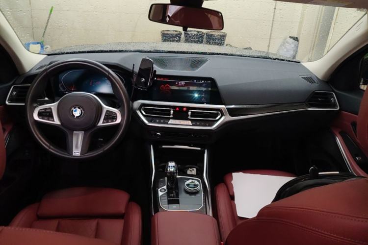Used BMW 3 Series 2022 325Li M Sport Package Center Console