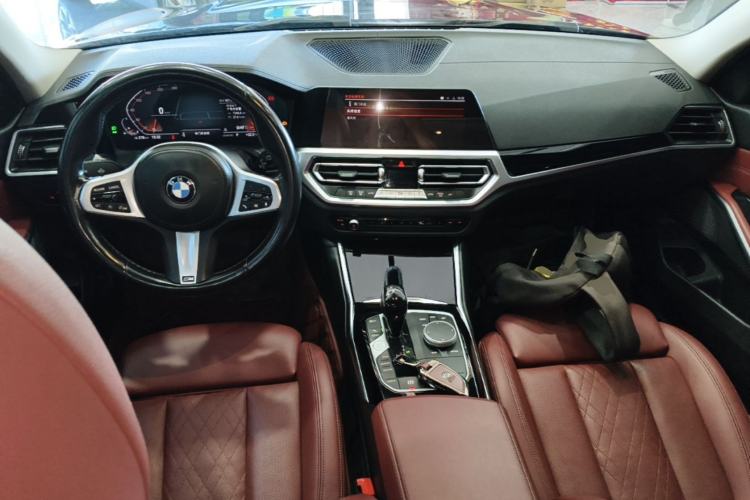Used BMW 3 Series 2022 320Li M Sport Package Center Console