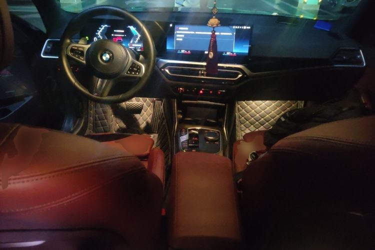 Used BMW 3 Series 2022 Revised 325i M Sport Night Edition Package Center Console