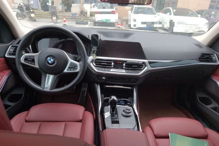 Used BMW 3 Series 2022 Restyled 320Li M Sport Package Center Console