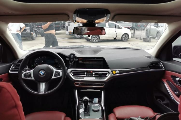 Used BMW 3 Series 2022 325Li M Sport Package Center Console