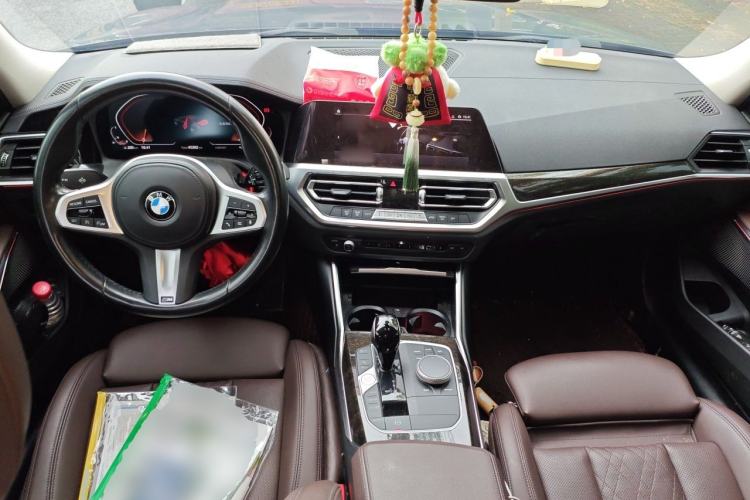 Used BMW 3 Series 2022 325Li M Sport Package Center Console