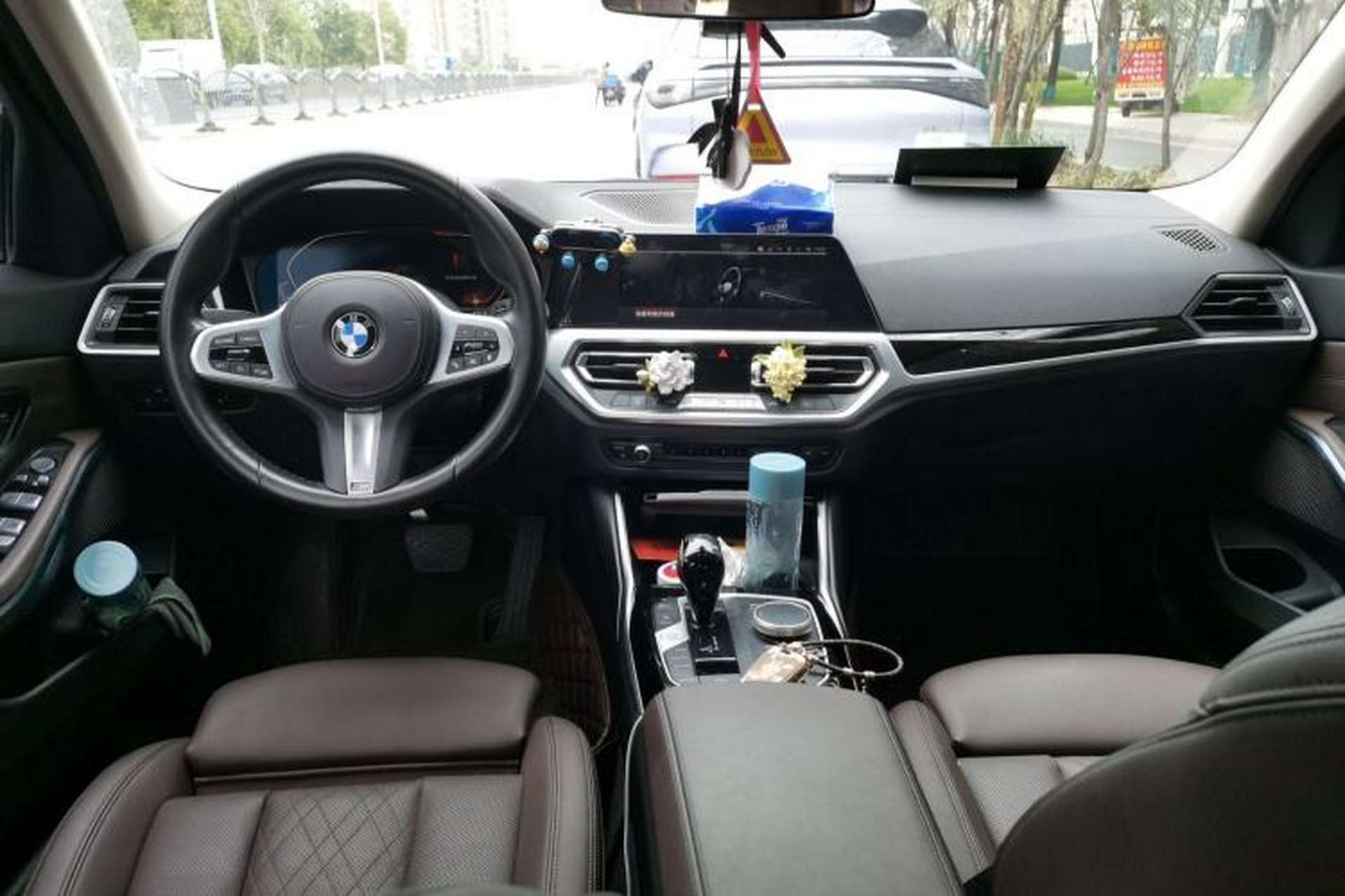 Used BMW 3 Series 2022 320Li M Sport Package Center Console
