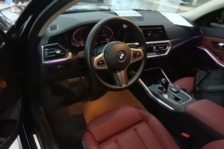 Used BMW 3 Series 2022 Updated 325i M Sport Package Center Console