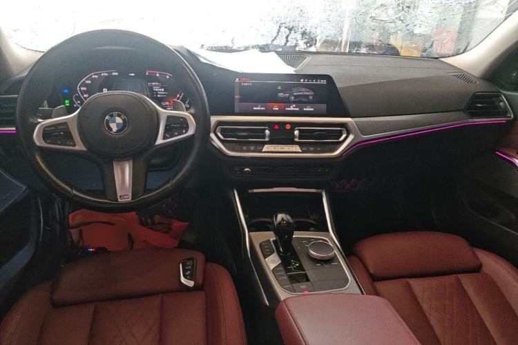 Used BMW 3 Series 2022 Revised 325i M Sport Night Edition Package Center Console