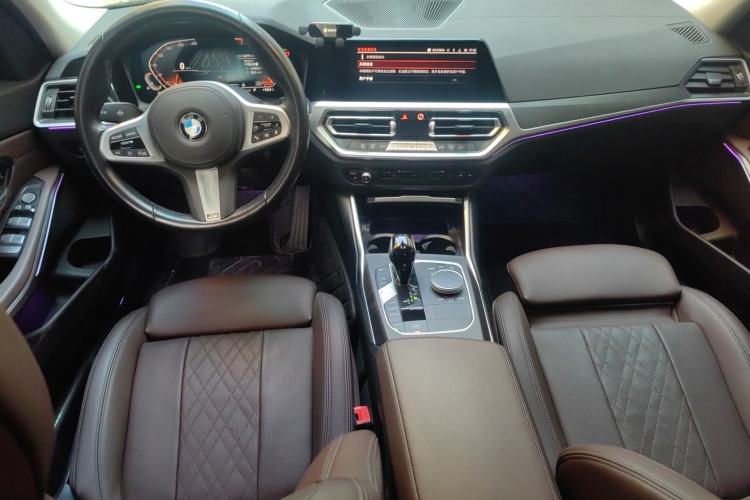 Used BMW 3 Series 2022 Updated 325i M Sport Package Center Console