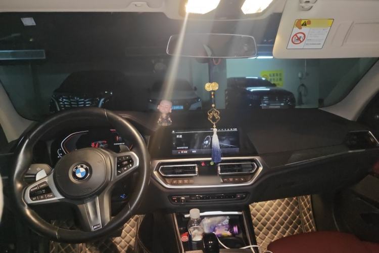 Used BMW 3 Series 2022 Restyled 325Li M Sport Night Edition Package Center Console