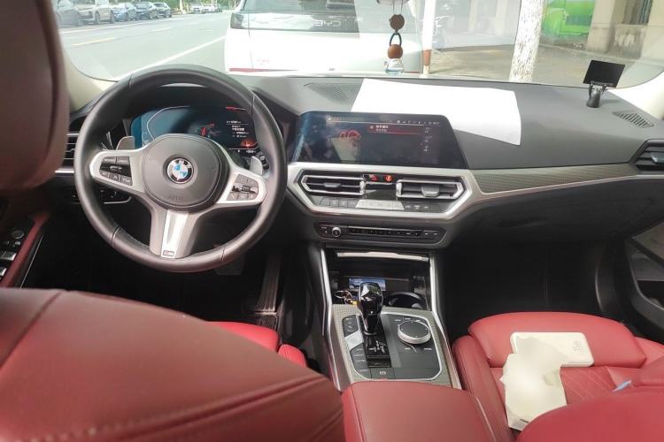 Used BMW 3 Series 2022 Restyled 325Li M Sport Night Edition Package Center Console