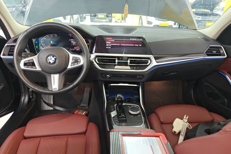 Used BMW 3 Series 2022 325Li M Sport Package Center Console