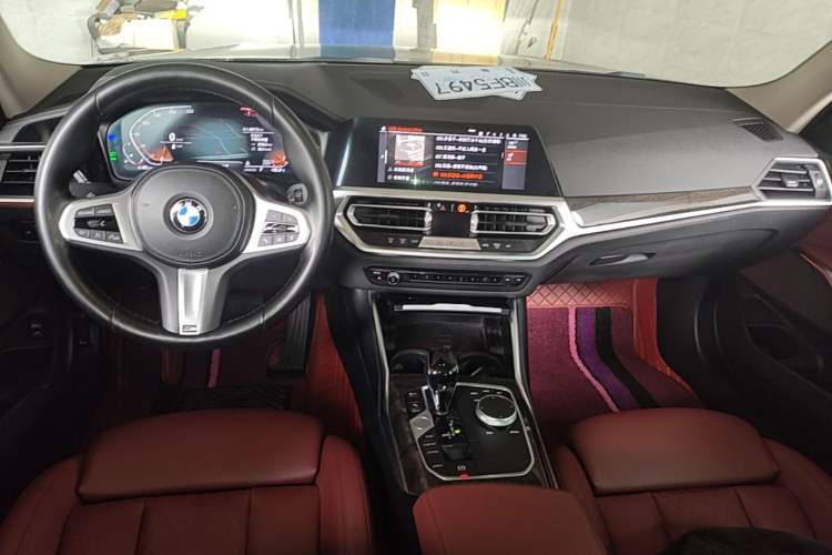 Used BMW 3 Series 2022 325Li M Sport Package Center Console