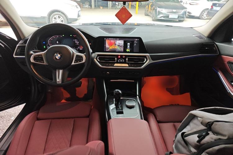 Used BMW 3 Series 2022 Updated 325i M Sport Package Center Console