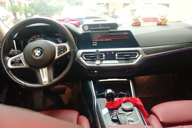 Used BMW 3 Series 2022 325i M Sport Package Center Console