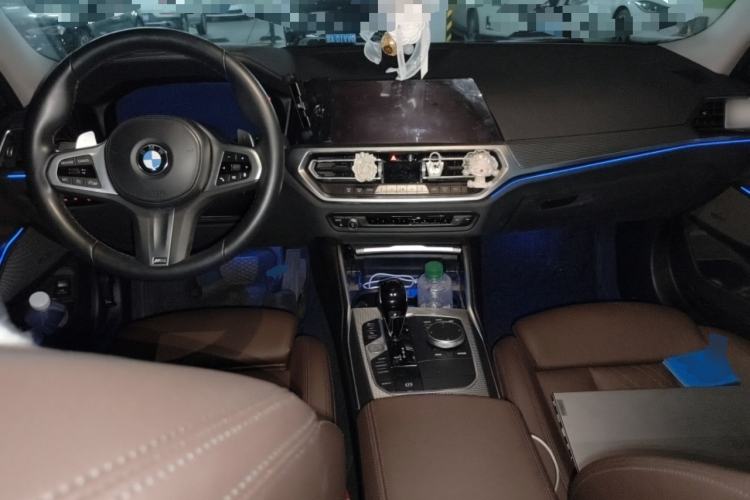Used BMW 3 Series 2022 Restyled 325Li M Sport Night Edition Package Center Console