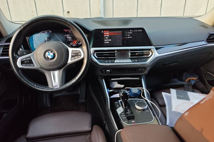 Used BMW 3 Series 2022 320Li M Sport Package Center Console