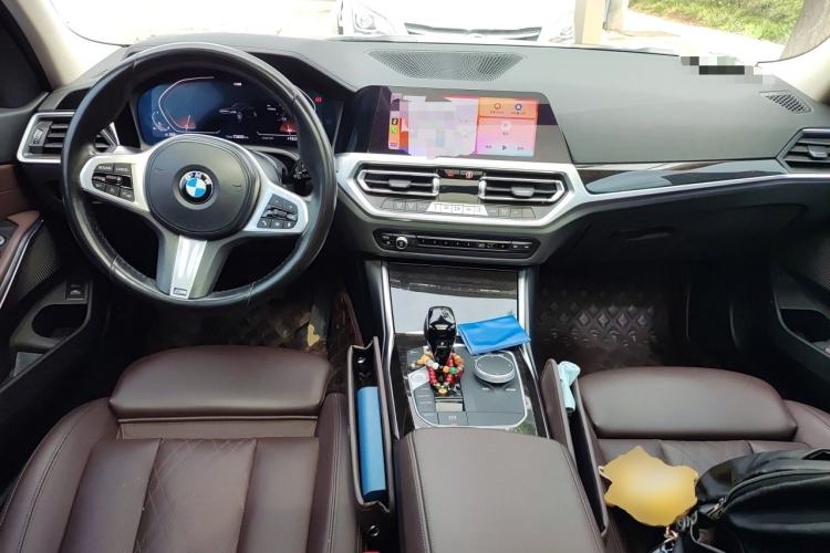 Used BMW 3 Series 2022 Updated 325Li M Sport Package Center Console