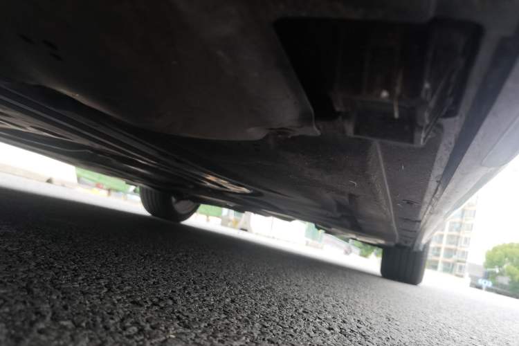 Used BMW 3 Series 2022 325Li M Sport Package Chassis Front Left