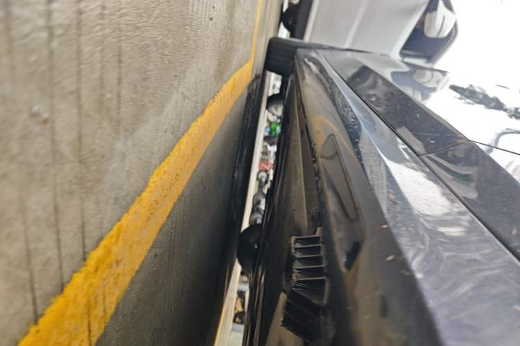 Used BMW 3 Series 2022 Updated 325Li M Sport Package Chassis Front Right