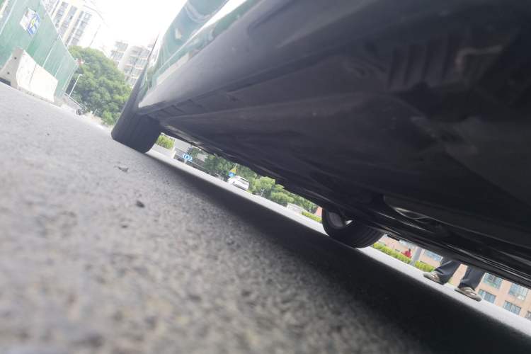 Used BMW 3 Series 2022 325Li M Sport Package Chassis Front Right