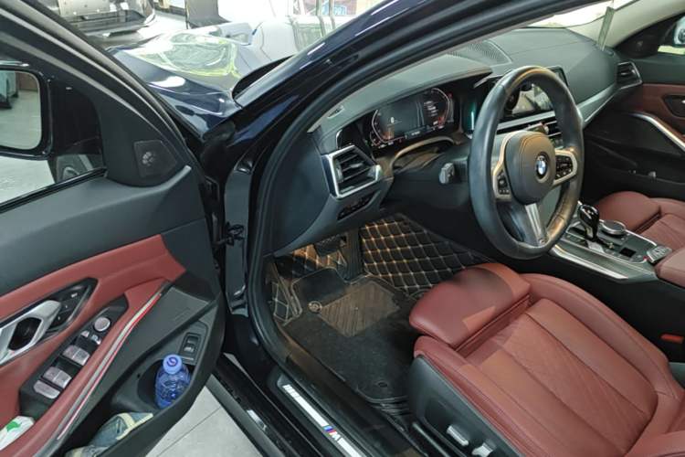 Used BMW 3 Series 2022 325Li M Sport Night Edition Package Driver Seat