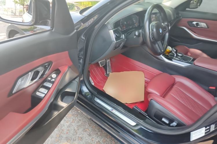 Used BMW 3 Series 2022 Restyled 320Li M Sport Package Driver Seat