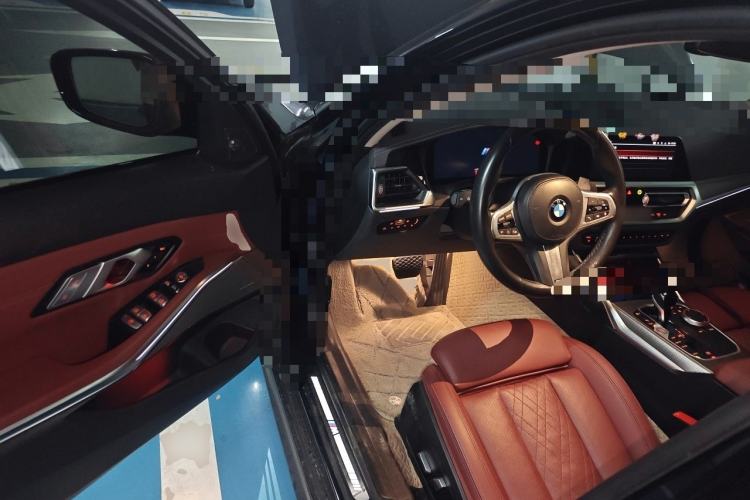 Used BMW 3 Series 2022 325i M Sport Night Edition Package Driver Seat