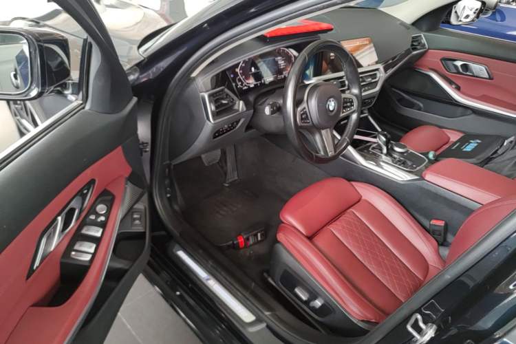 Used BMW 3 Series 2022 325Li M Sport Package Driver Seat