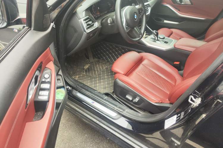 Used BMW 3 Series 2022 325Li M Sport Night Edition Package Driver Seat