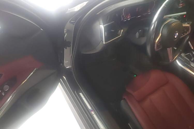 Used BMW 3 Series 2022 Restyled 320Li M Sport Package Driver Seat