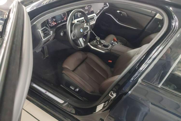 Used BMW 3 Series 2022 325Li M Sport Package Driver Seat