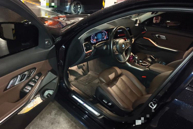 Used BMW 3 Series 2022 325i M Sport Night Edition Package Driver Seat