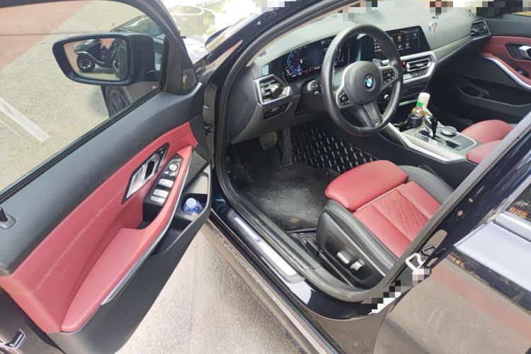 Used BMW 3 Series 2022 Updated 330i M Sport Night Edition Package Driver Seat