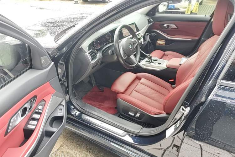 Used BMW 3 Series 2022 Restyled 325Li M Sport Night Edition Package Driver Seat