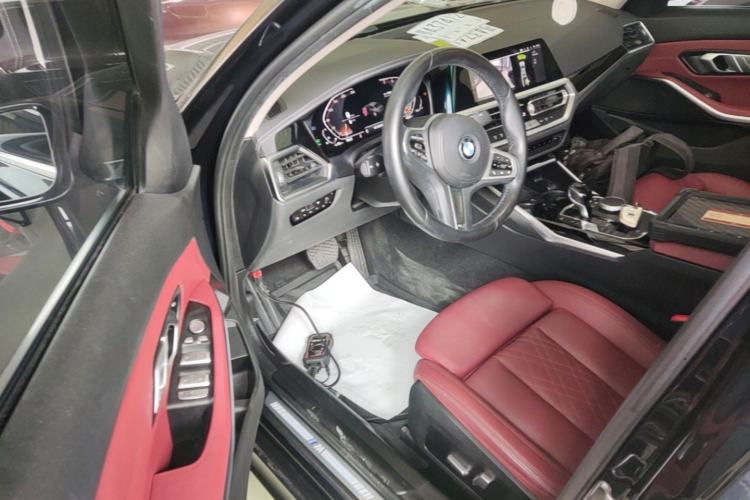 Used BMW 3 Series 2022 Restyled 320Li M Sport Package Driver Seat