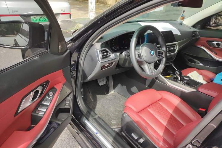 Used BMW 3 Series 2022 Restyled 325Li M Sport Night Edition Package Driver Seat