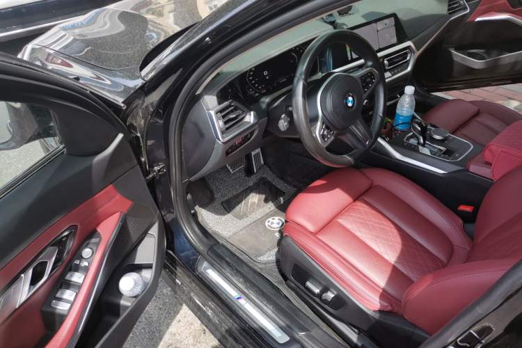 Used BMW 3 Series 2022 Updated 325i M Sport Package Driver Seat