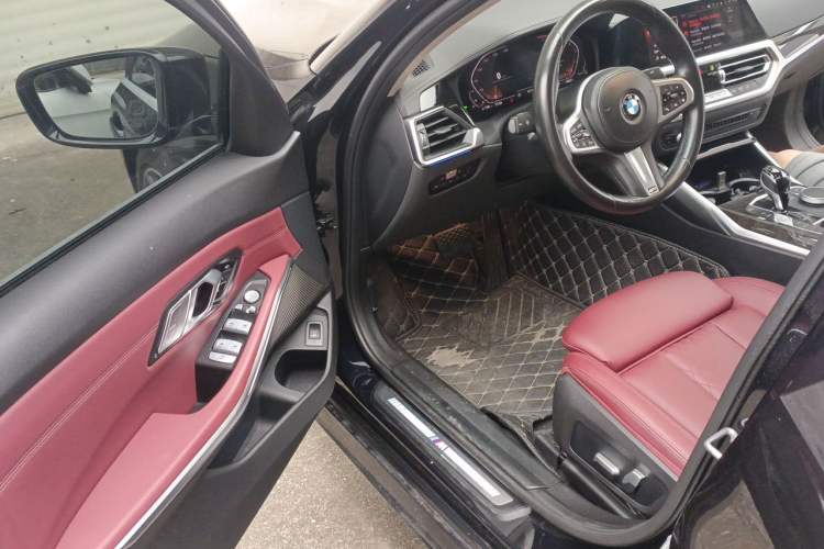 Used BMW 3 Series 2022 Updated 325Li M Sport Package Driver Seat