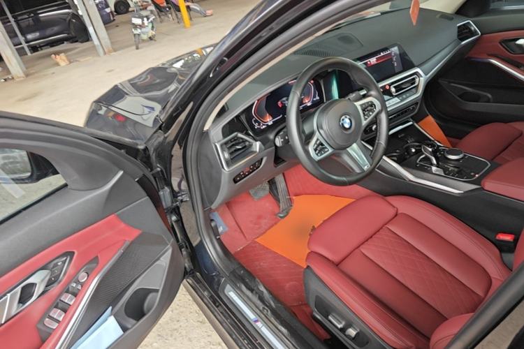 Used BMW 3 Series 2022 Updated 325i M Sport Package Driver Seat