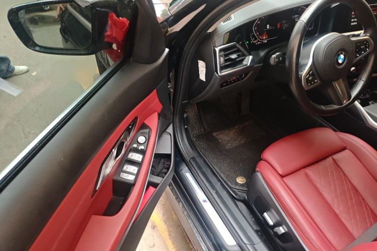 Used BMW 3 Series 2022 325i M Sport Package Driver Seat