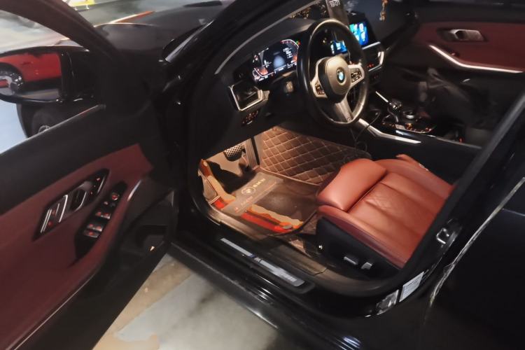 Used BMW 3 Series 2022 320Li M Sport Package Driver Seat