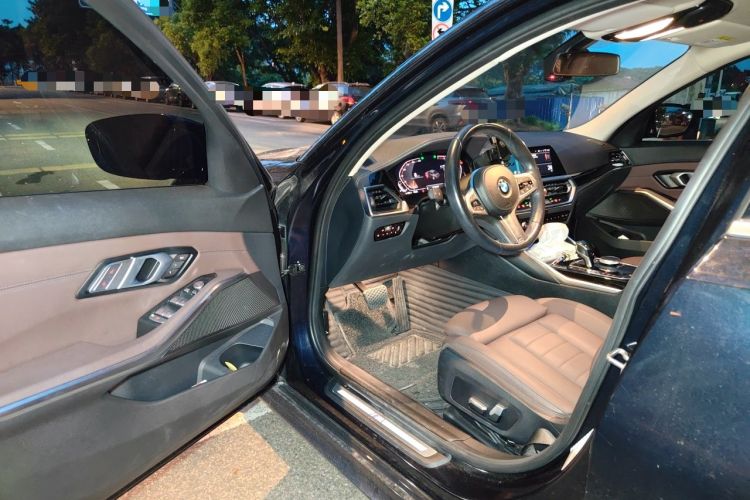 Used BMW 3 Series 2022 320Li M Sport Package Driver Seat