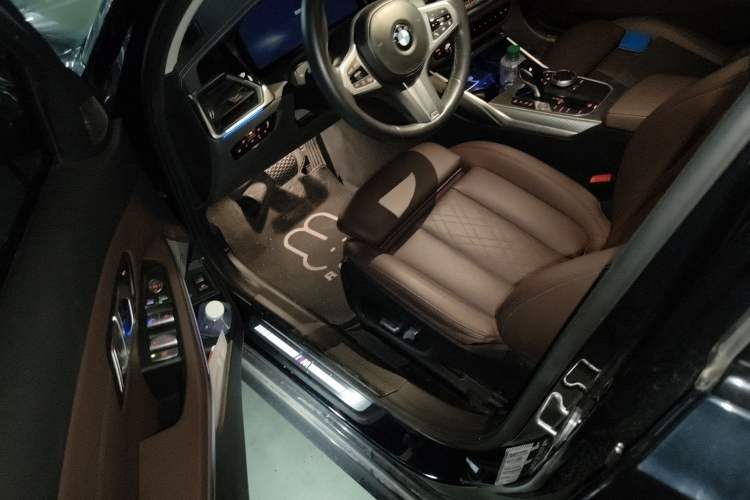 Used BMW 3 Series 2022 Restyled 325Li M Sport Night Edition Package Driver Seat