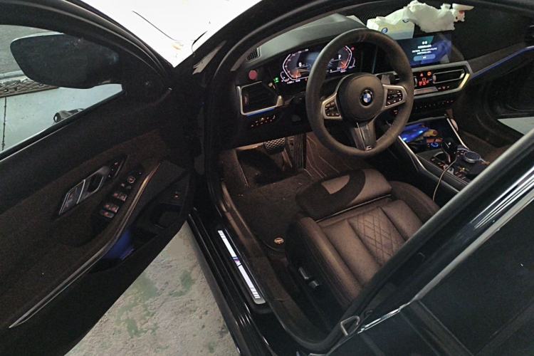 Used BMW 3 Series 2022 325Li M Sport Night Edition Package Driver Seat