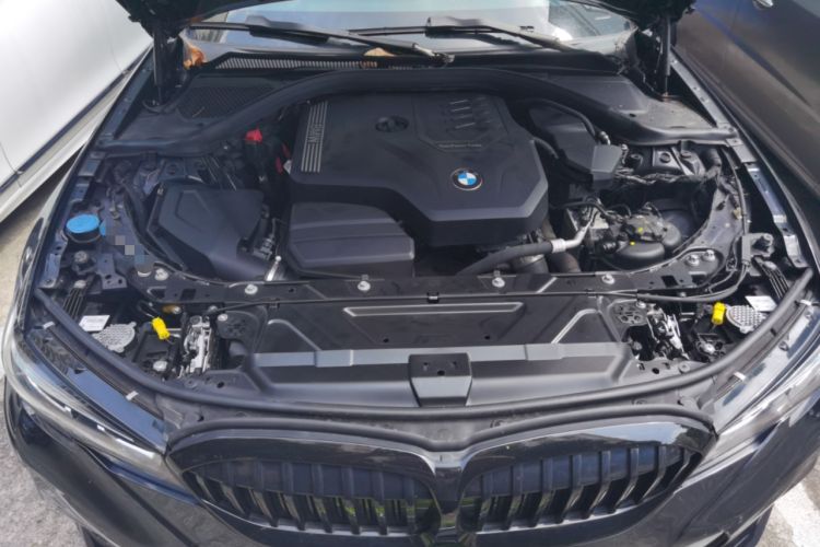 Used BMW 3 Series 2022 325i M Sport Night Edition Package Engine Bay